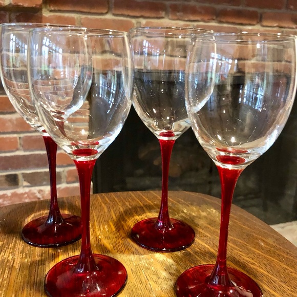 4 Ruby Red Vtg LUMINARC Stemware Goblets 2 WATER and 2 WINE Holiday! MINT - Picture 4 of 8